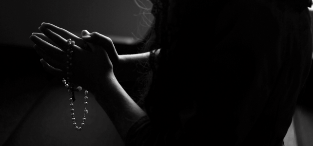 Beginning August 10: Hours for Private Prayer in Our Churches and Distribution of Holy Communion Beginning August 10: Hours for Private Prayer in Our Churches and Distribution of Holy Communion