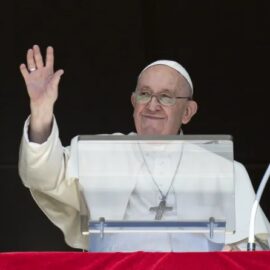 Pope Francis extends Synod